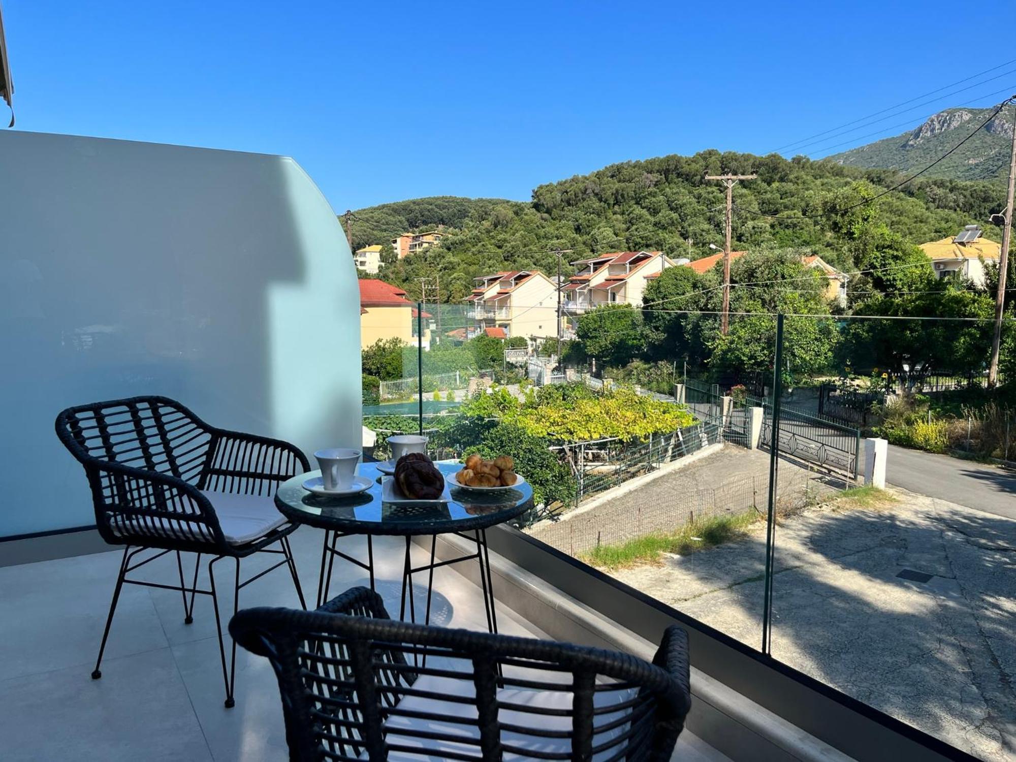 Maison Deluxe Studios And Apartment Parga Ngoại thất bức ảnh